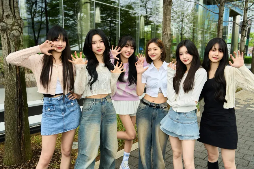 幻藍小熊衝《THE SHOW》觀摩女團　韓國電視台執行長李相秀給2字出道建議