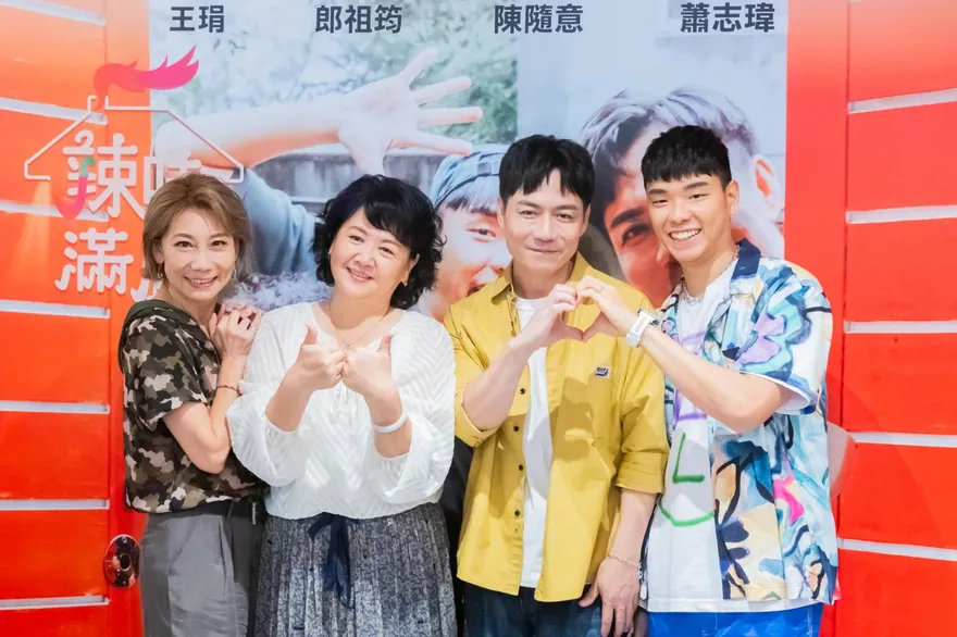 憂心影響劇團！郎祖筠緊急切割劃清界線　秒刪曾替黃子佼加油留言