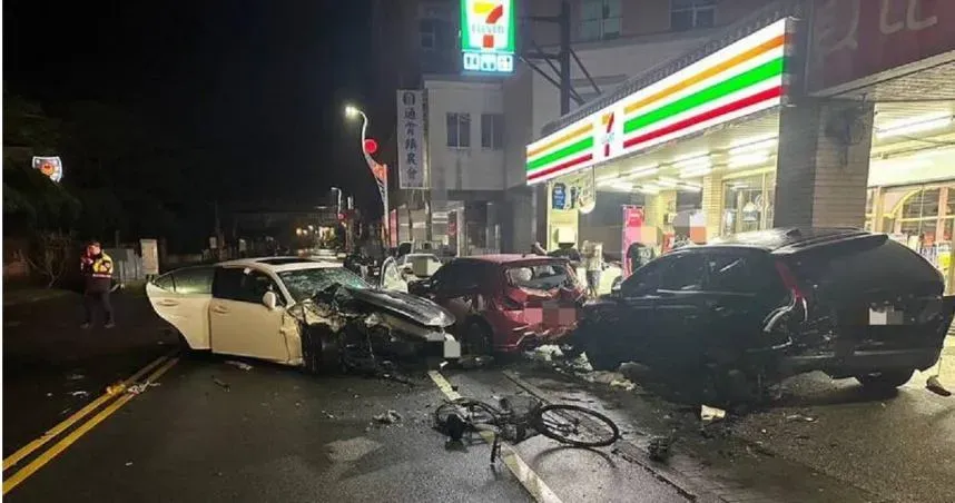 超狂！苗栗男醉駕Lexus警局前連撞5車　酒測值0.43當場法辦