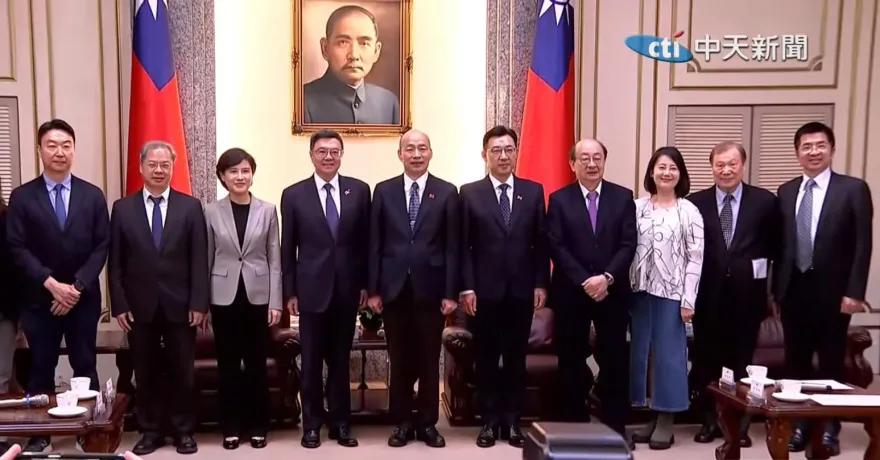 直播/卓榮泰、鄭麗君今中午拜會韓國瑜　最新畫面曝光