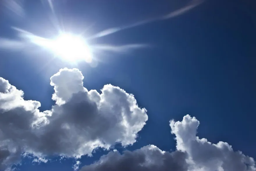 秋老虎再發威！10/18全台高溫飆破30度　下波鋒面雨彈轟北東