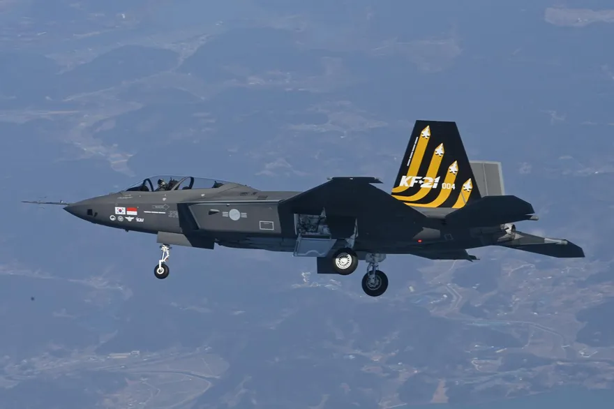 南韓首架KF-21量產型戰機進入最後組裝　2026年交機服役