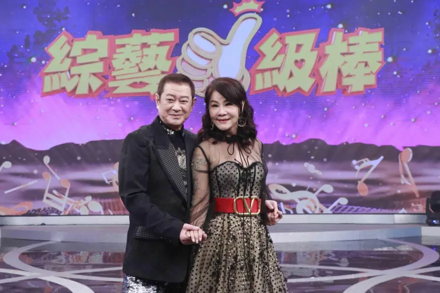 蔡小虎、龍千玉放話辦「結婚典禮」！他當眾哽咽：愛一個人就是會到老