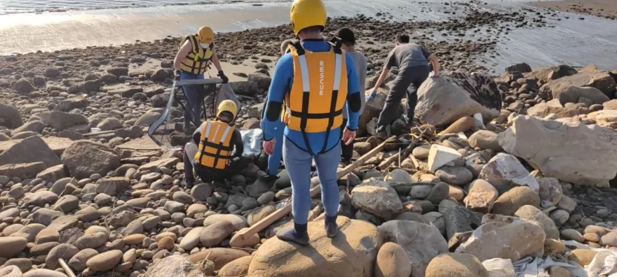 快訊/鬼門開首日出事！台中港碼頭男屍「口袋藏剪刀」　警公布7特徵