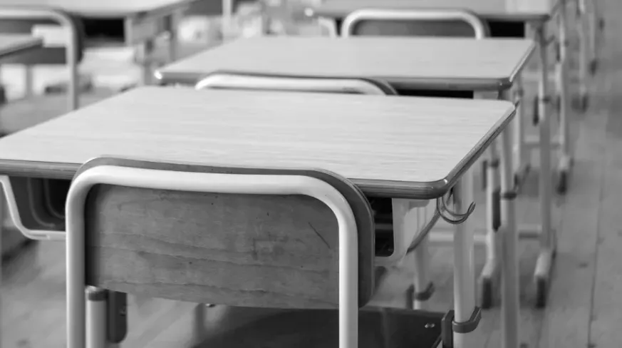 女學生鞋子被偷！歸還後飄濃濃「嘉明味」　嫌犯竟是畢業學長