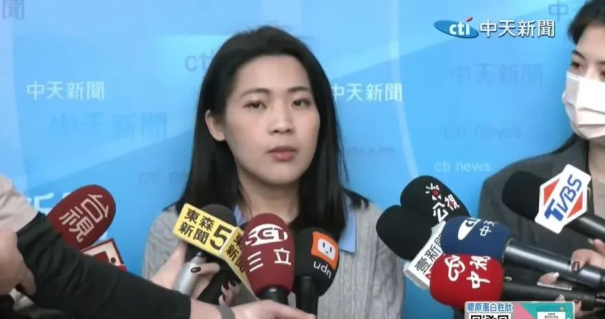 林秉文關臉書了！徐巧芯酸爆：持續用綠色通道民主潛逃