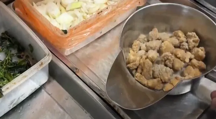 情侶為365元鹹酥雞分手　台南店家推「拜金套餐」優惠350