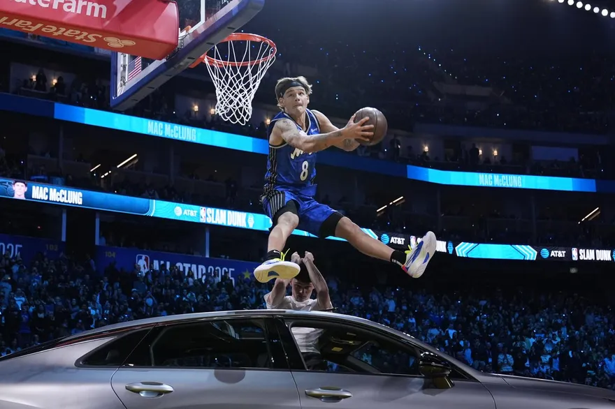 NBA/溜馬簽「灌籃王」麥克朗填後場空缺　裁掉榜眼懷斯曼