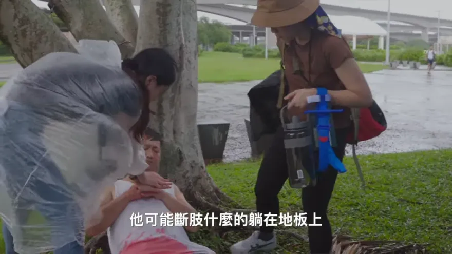 要飯嘻哈歌手楊舒雅身分超多元　曾在黑熊學院上演殺人CPR