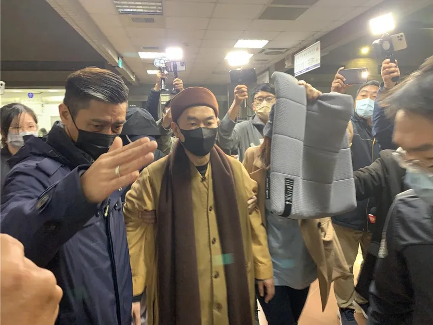 捲林岱樺助理費案出庭　釋煌智崩潰怒嗆檢：毀佛滅寺