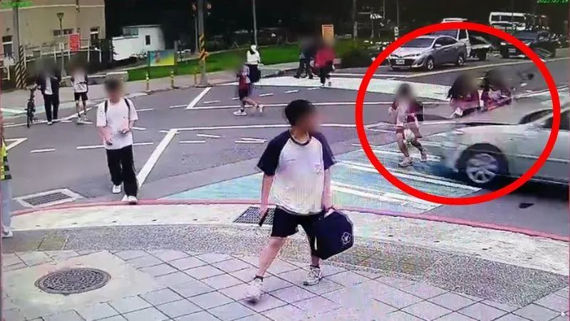 三峽車禍9人住院！12歲男童手術成功拆除呼吸器
