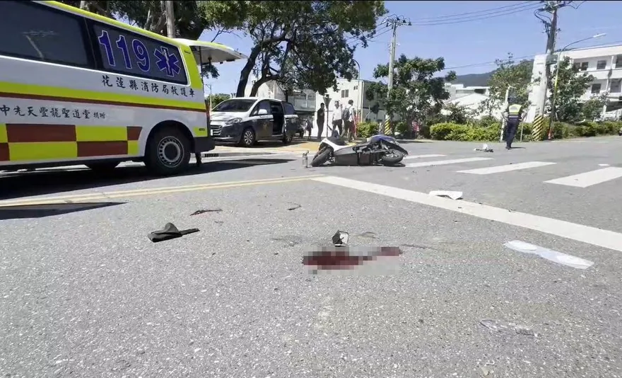 花蓮轎車、電動車互撞！9旬翁倒地遭輾壓　血流一地亡