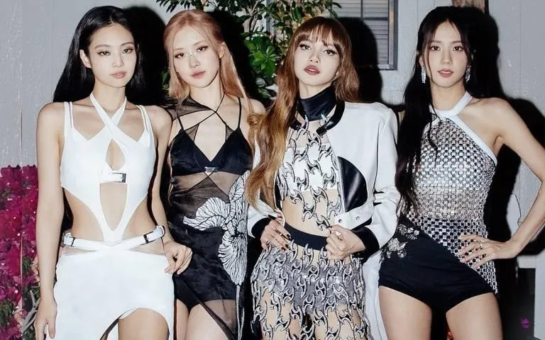 BLACKPINK睽違2年強勢推新歌　YG預告4人新女團將登場