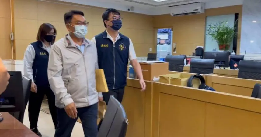 前民進黨立委陳歐珀涉貪最新！今晨遭聲押禁見