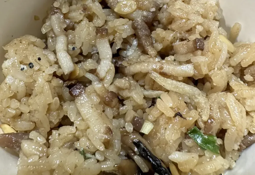 離譜！新竹穆斯林婚宴「米糕摻豬肉」 賓客誤食全錯愕