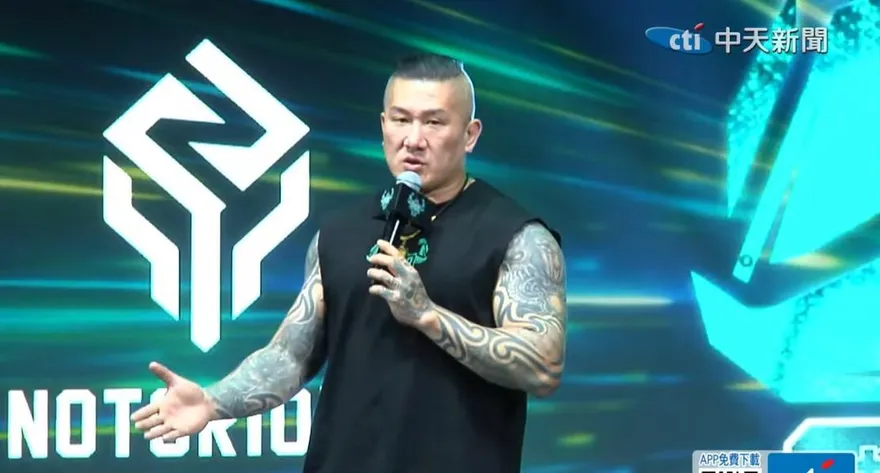 轟賴清德借殼上市！館長霸氣喊：我是中國人
