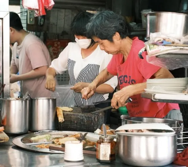 吳怡霈不捨！基隆54年米苔目店熄燈　闆娘：年事已高