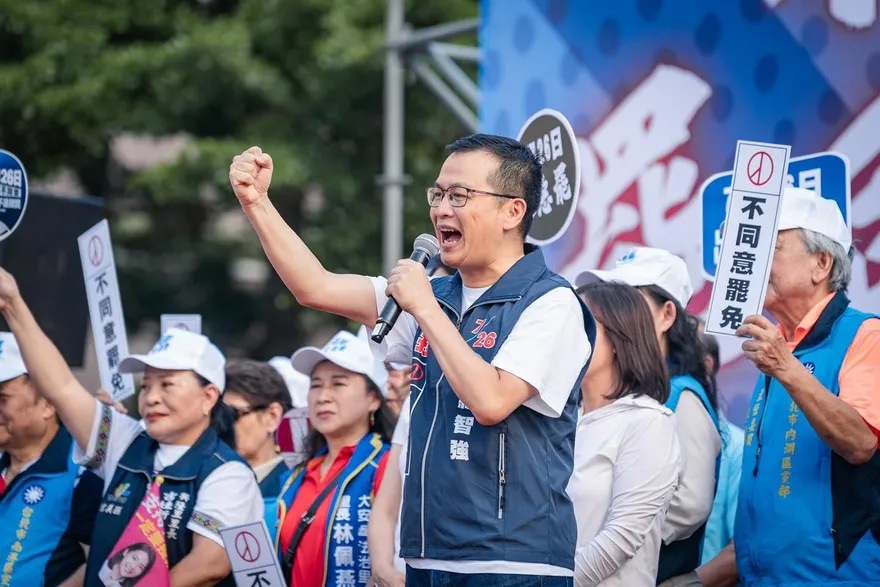 羅智強揭綠搞大罷免驚人目的：台灣恐走向貪腐橫行的黑暗