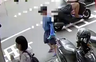 影/新北永和有人持刀！警急衝逮人　65歲翁稱要去運動