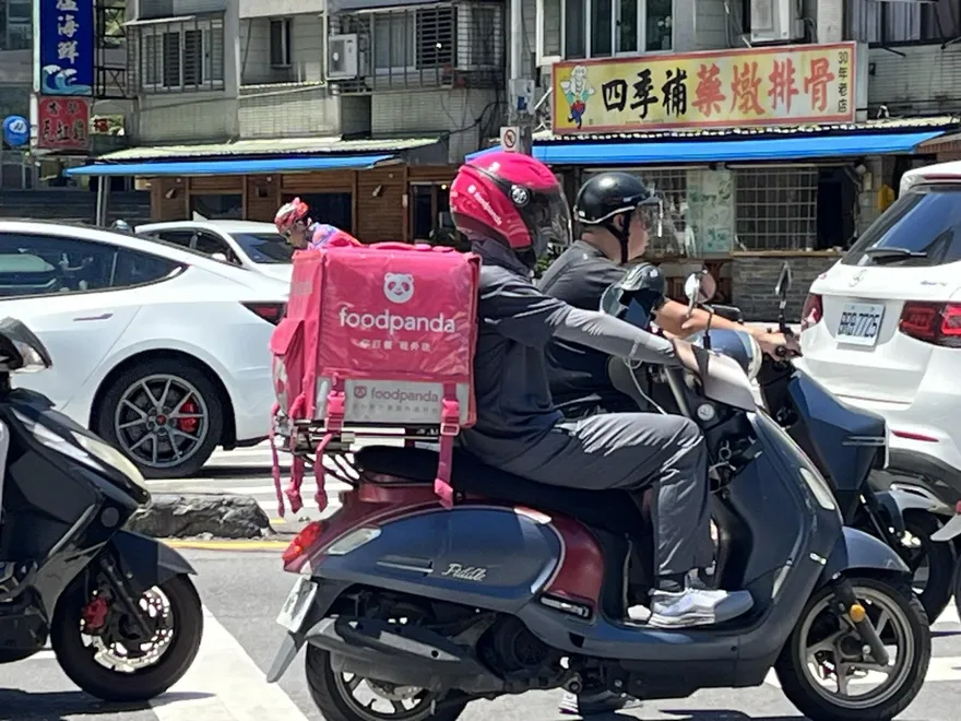 Grab收購foodpanda時程曝光　公平會揭審查最大關鍵