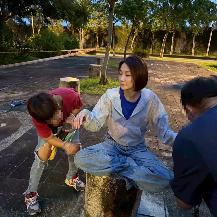 江祖平拍戲驚傳遭燙傷仍繼續拍！她怒控導播：無視演員安全