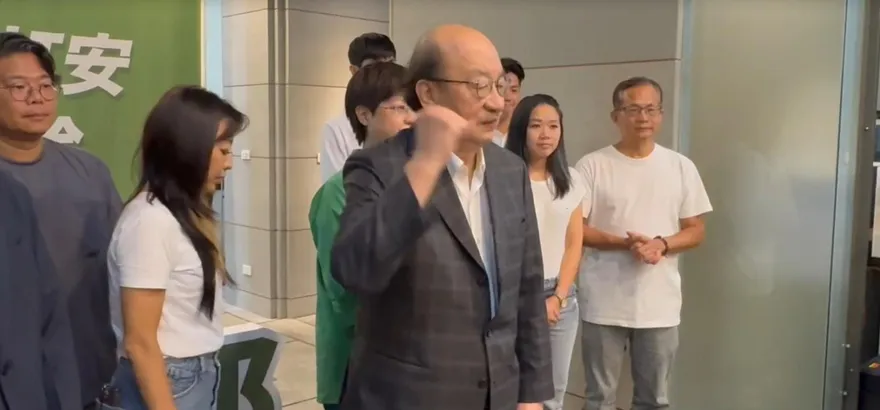 民進黨內部重整！徐國勇連署書曝光　柯建銘總召位置恐不保