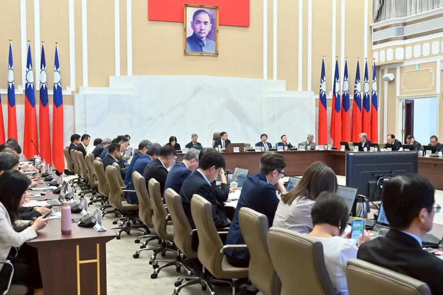 「周休三日」2年前曾被打槍　行政院曝3顧慮：不宜全面推行