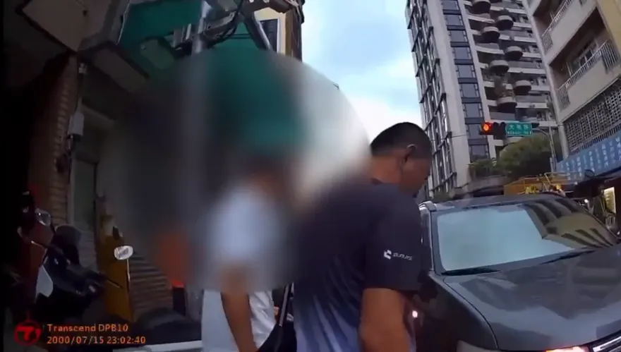 不滿機車遭拖吊！台中男持空氣槍射擊拖吊場遭逮