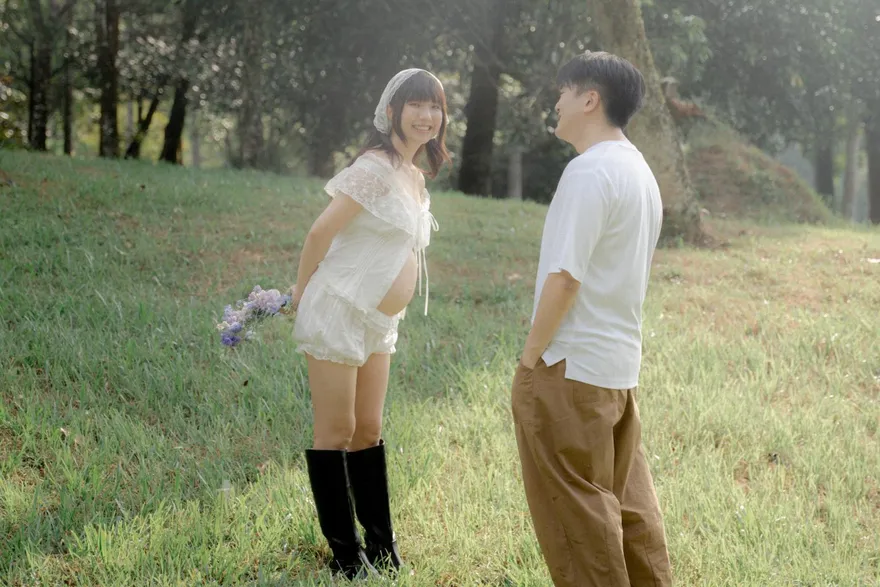 網紅夫妻喜迎愛女　尪竟因1事出現「類似懷孕症狀」狂哭