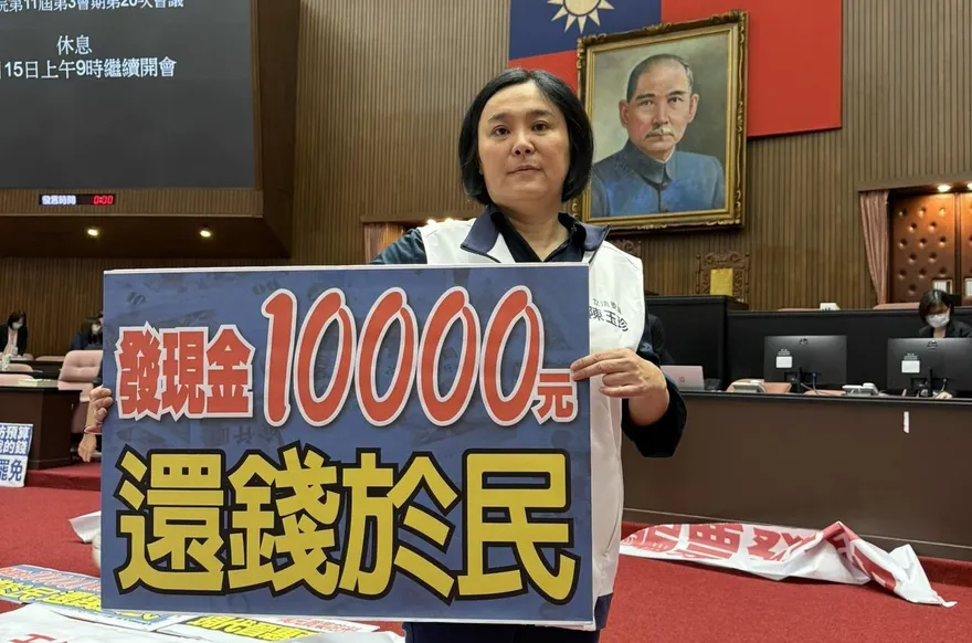 閩南狼爆料統戰抹紅鍾明軒　陳玉珍：八炯罷免無正當性