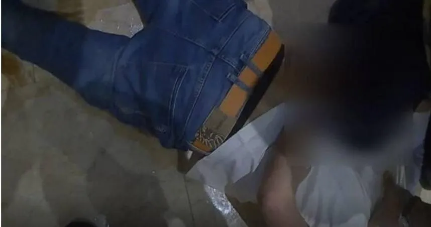 下樓梯碰到！金錢豹2醉客大打出手　警噴辣椒水逮人