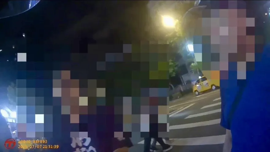 影/士林夜市美籍男不滿女友被偷拍　2男爆衝突全進警局
