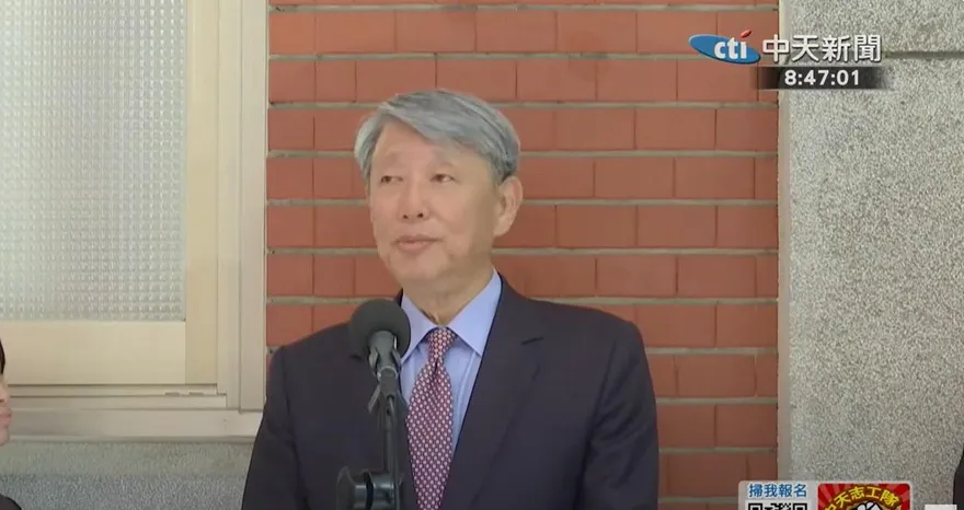 直擊／郭智輝因健康因素請辭　疑肝病變就醫畫面曝
