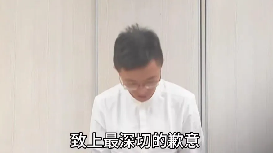 爆經長爽待「快樂宴」3小時　侯漢廷兩度鞠躬向郭智輝道歉