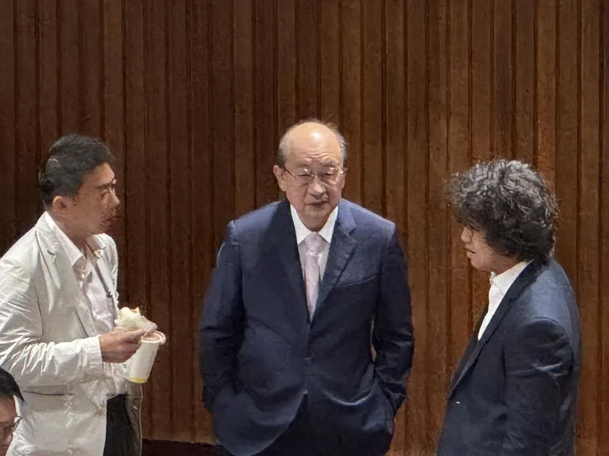 逼宮新傳聞爆出！指柯建銘放話「罷免失敗就辭」跳票　賴清德懇談也勸不走
