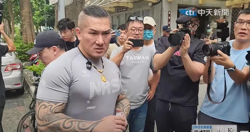 證據不足！寶和會大哥邵柏傑涉館長槍擊案　獲判無罪