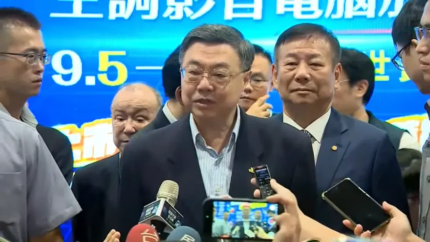 普發現金預算多10億　卓榮泰：在台永居外國人也能領！