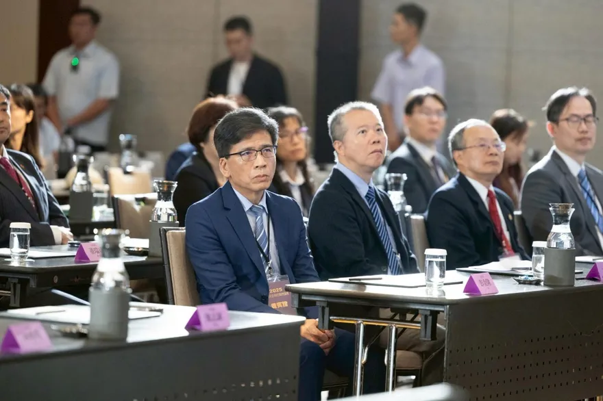 台股虛胖示警！3萬點仍無感　金管會主委講話了