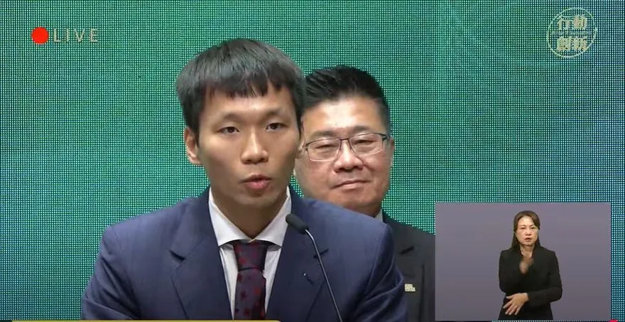 李洋任運動部長首度出席行政院會　承諾優化體育班制度
