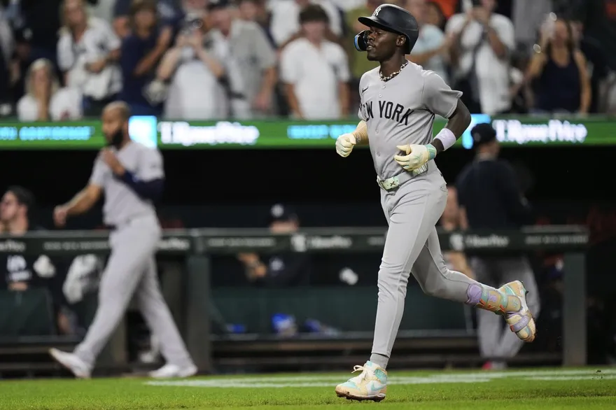 MLB/奇澤姆炸裂！　成洋基隊史第三位30轟30盜球員