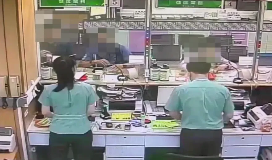 影/台中「地面師」拐3人房產2200萬　還派「貨款掮客」陪提款