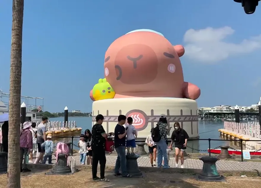 影/樺加沙攪局！安平12米高「卡比胖拉」洩氣放颱風假