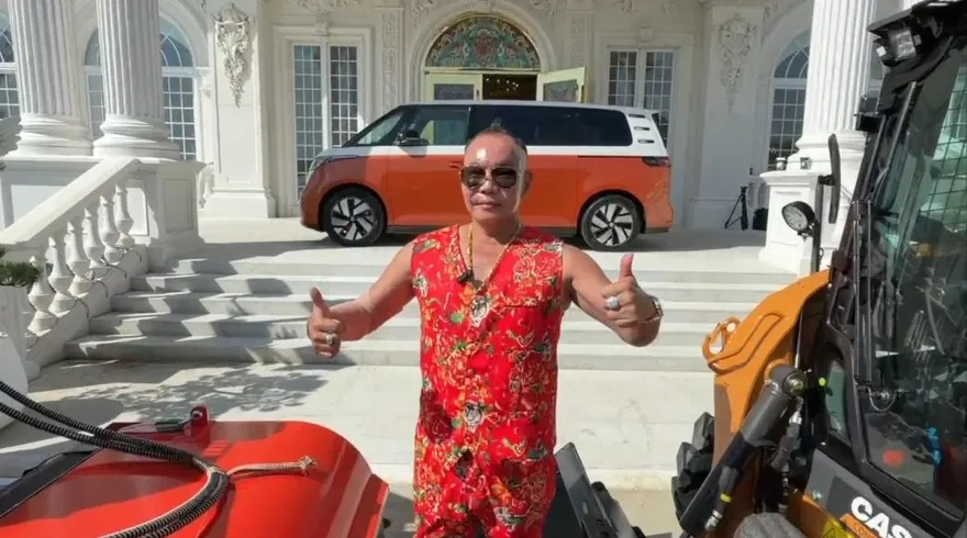 「吊車大王」大樂透「差1碼」痛失1億！胡漢龑仍霸氣捐車洩憤