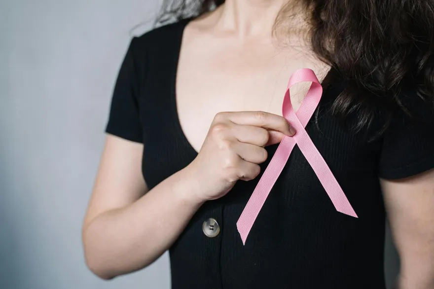 年逾萬名婦女罹乳癌！醫：規律運動可降4成死亡率