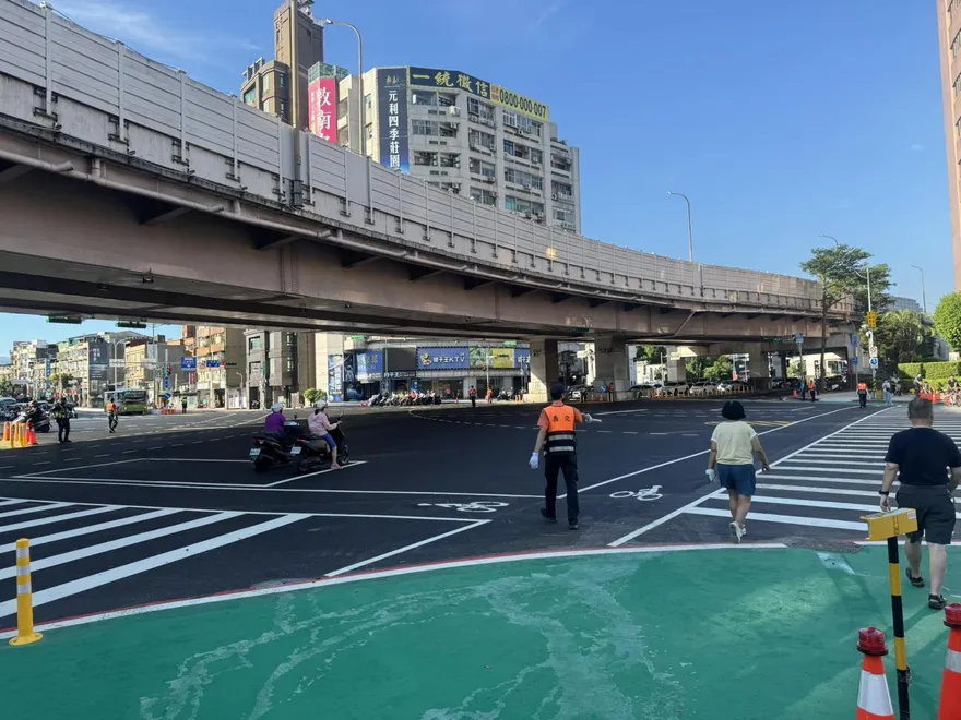 公館圓環順暢了！客運業者曝數據：行駛時間和施工前無異