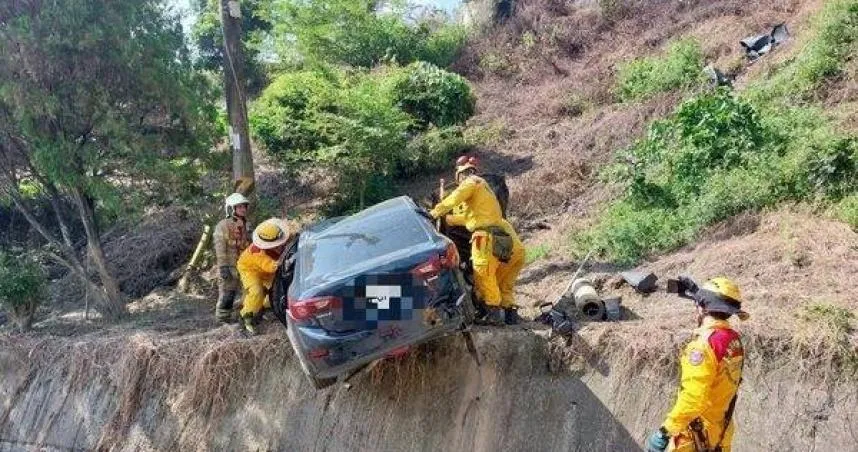 影/車內視角曝光！18歲少年無照開車撞死無照機車騎士