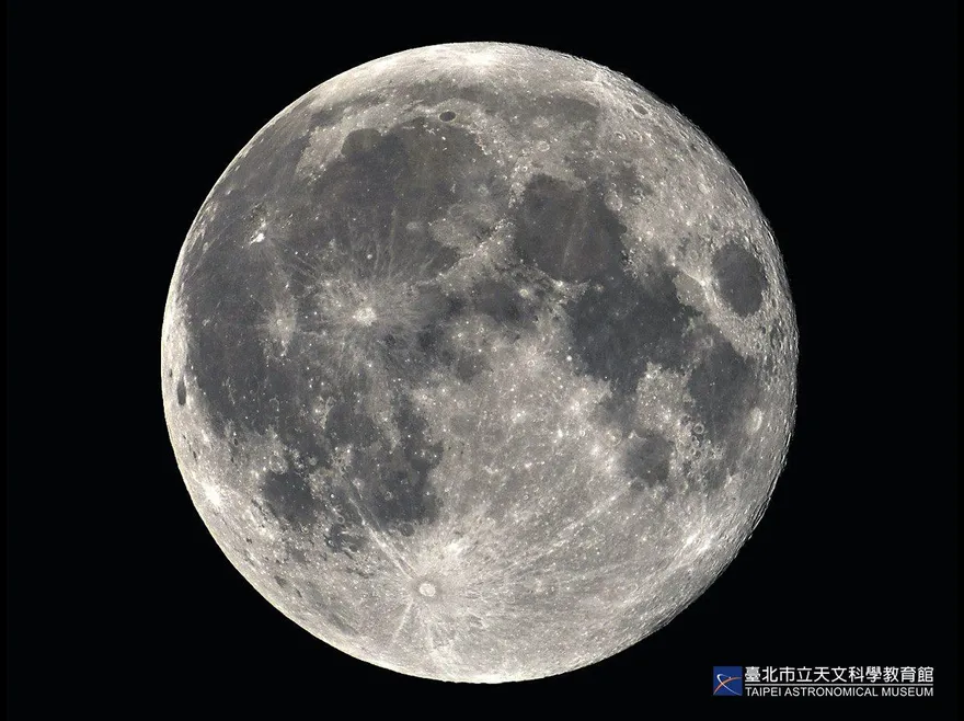 今年中秋不是滿月？台北天文館揭密「隔天上午才出現」