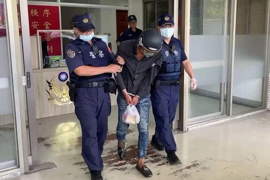 影/台鐵「推站務員落月台」兇徒是街友！殺人未遂遭移送