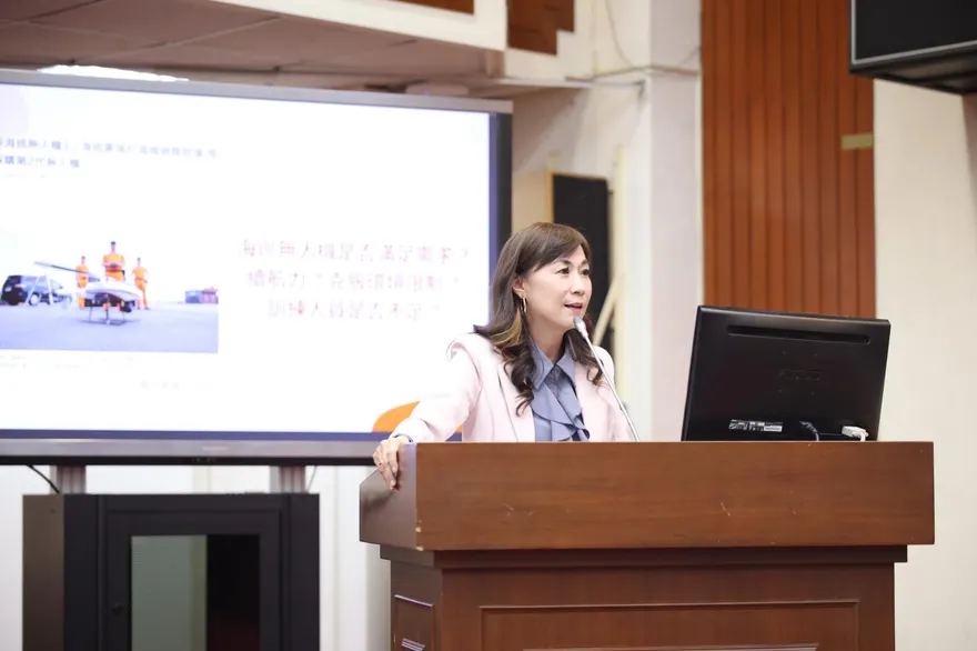 只堅持了2天！羅智強爆：林宜瑾的《兩國條例》撤案了