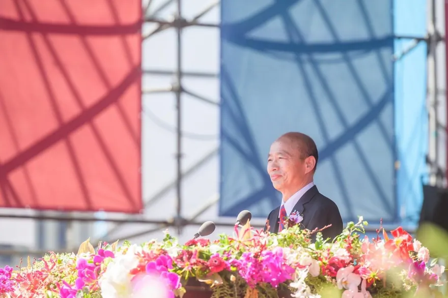 遭賴清德點名　韓國瑜發14字金句「老牛不待揚鞭自奮蹄」